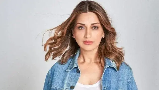 Sonali Bendre talks about her character Amina from The Broken News